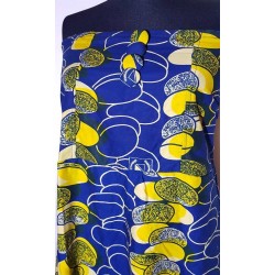 Tradicionális afrikai ruha kék-sárga színekben Tradicionális afrikai ruha kék-sárga színekben