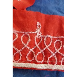 Ruhadíszek - Hímzés csomag