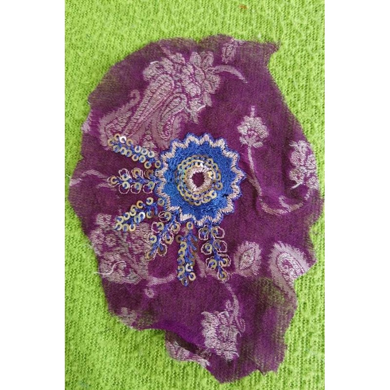 Ruhadíszek -18 db-os Hímzés csomag