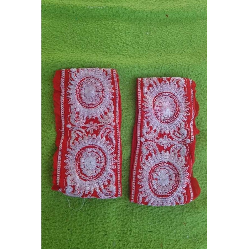 Ruhadíszek - Hímzés csomag Ruhadíszek - Hímzés csomag