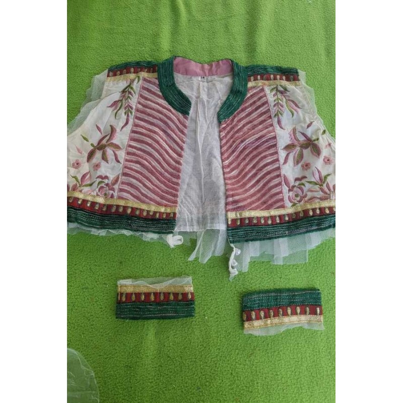 Ruhadíszek - Hímzés csomag 3 db-os