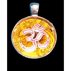 OHM  cabochon nyaklánc