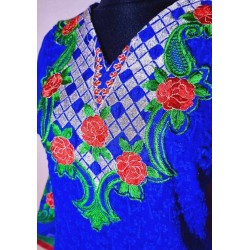 Indiai Felső sok-sok hímzéssel Indiai Felső sok-sok hímzéssel