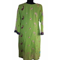 Hímzéssel teli Indiai Felső