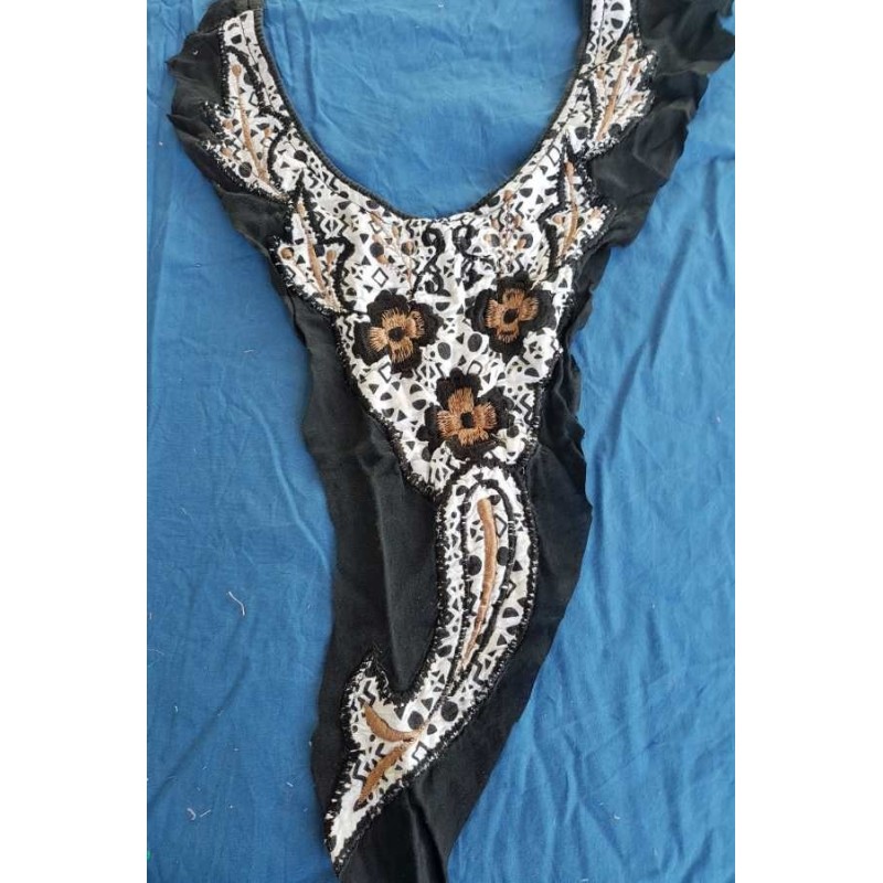 Ruhadíszek - Hímzés csomag