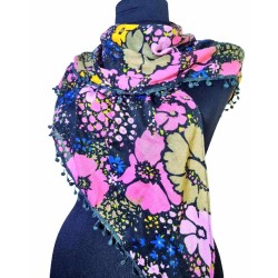 Népviseleti vállKendő