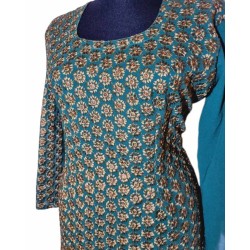 Indiai felső sok-sok hímzéssel