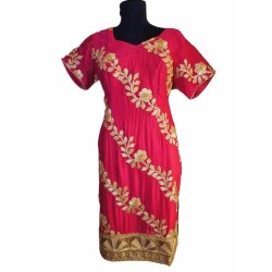 Pink-arany hímzett indiai női szett – felső és nadrág