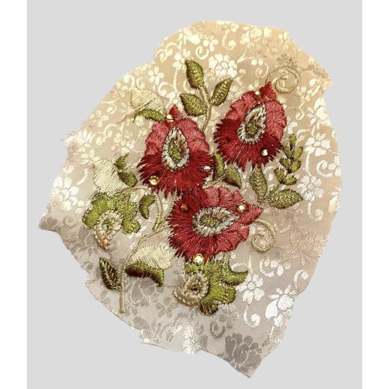 Ruhadíszek - Hímzés 8 db egyben Ruhadíszek - Hímzés 8 db egyben