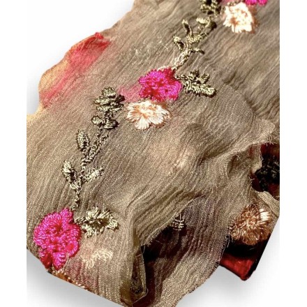 Ruhadíszek - Hímzés csomag