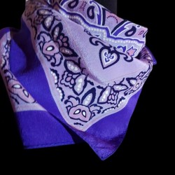 Bandanna selyem  kendő