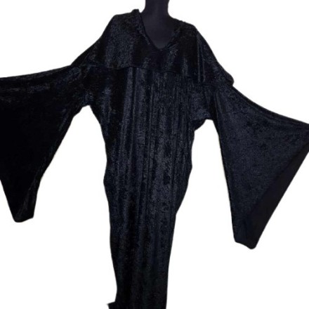 Indiai bársonyruha denevérujjakkal