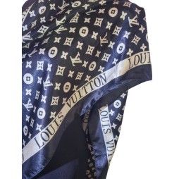 Louis Vuitton selyem kendő