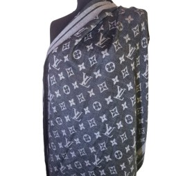Louis Vuitton kasmír kendő