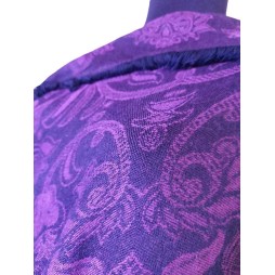 Szépséges vastagabb női kendő