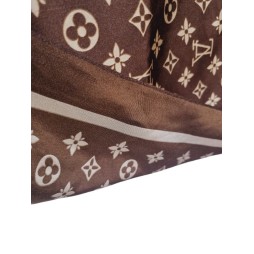 Louis Vuitton női kendő