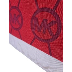 Michael Kors feliratos kendő