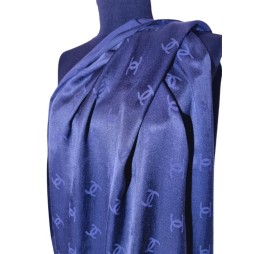 Chanel 2 oldalas kendő