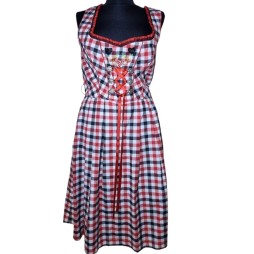 Dirndl ruha piros-fehér-fekete színben