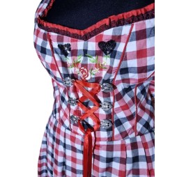 Dirndl ruha piros-fehér-fekete színben