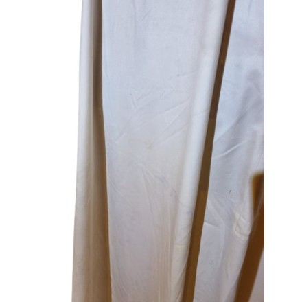 Hagyományos férfi thobe – elegáns és kényelmes - Mentsd meg!