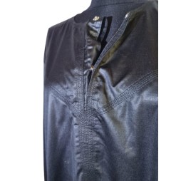 Hagyományos férfi thobe – imaruha