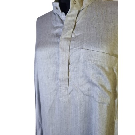 Hagyományos férfi thobe – imaruha