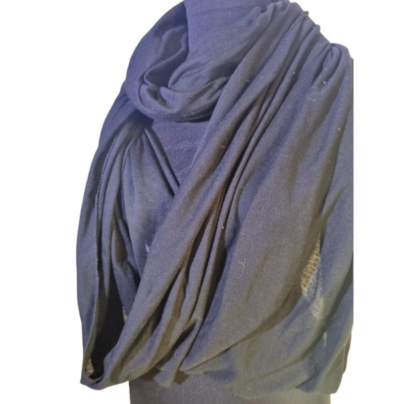 Kényelmes körkendő – elegáns és praktikus kiegészítő