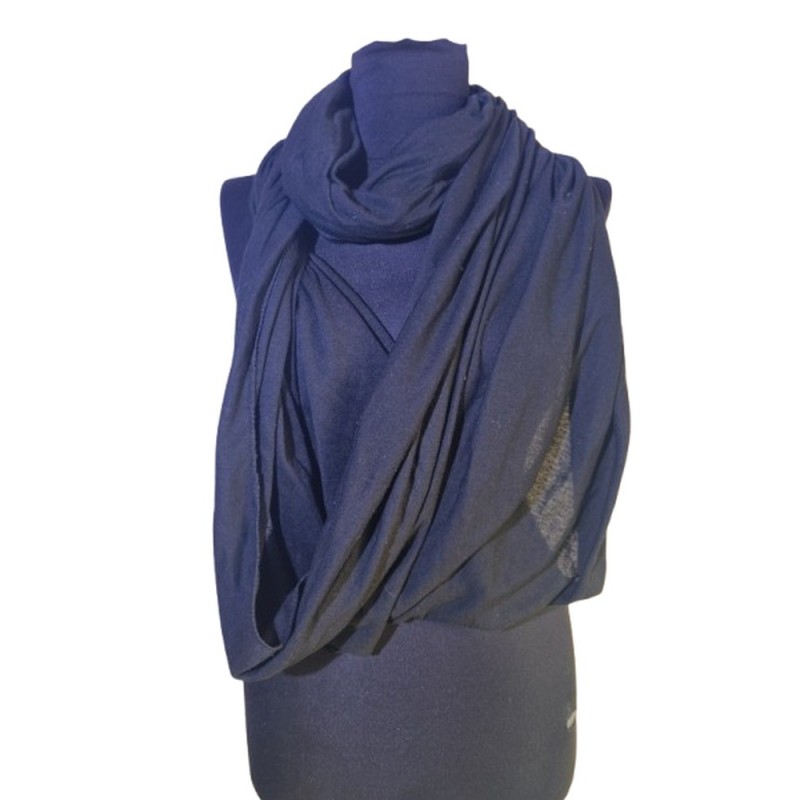 Kényelmes körkendő – elegáns és praktikus kiegészítő