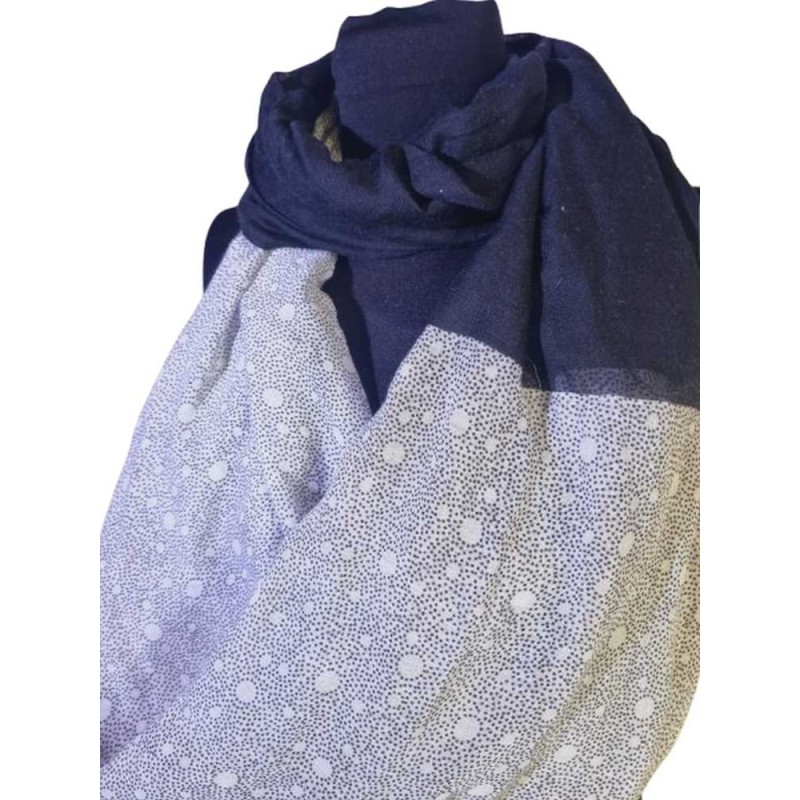 Kényelmes körkendő – elegáns és praktikus kiegészítő