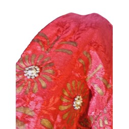 Kényelmes és különleges felsők- Mentsd meg!