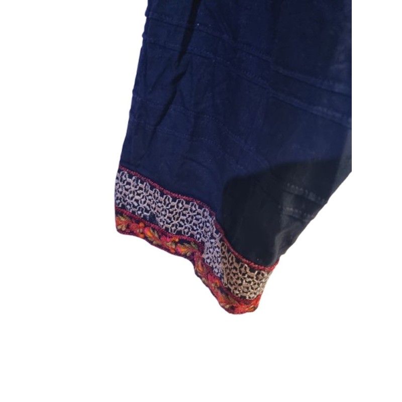 Fekete hímzett pamutszett M-es Fekete hímzett pamutszett M-es