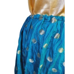 Elegáns türkizzöld selyem szoknya és arany felső szett Elegáns türkizzöld selyem szoknya és arany felső szett
