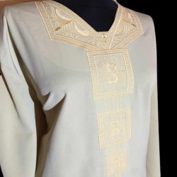 A sivatag álma – krém sárga hímzett abaya A sivatag álma – krém sárga hímzett abaya