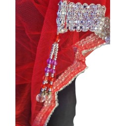 Tűzvörös fátyol a fénypontokkal