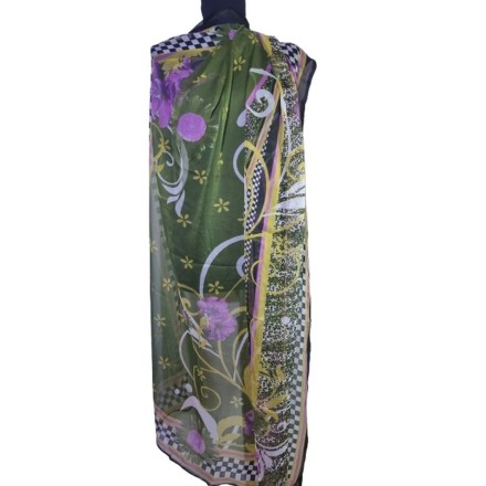 Színes muszlinkendő virágmintával