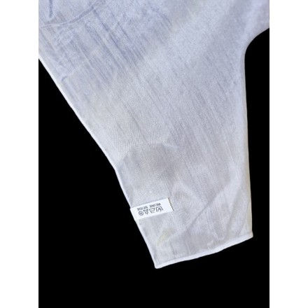 Hófehér hernyóselyem kendő