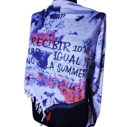 Festett falak hangulatát idéző mintás vállkendő Festett falak hangulatát idéző mintás vállkendő