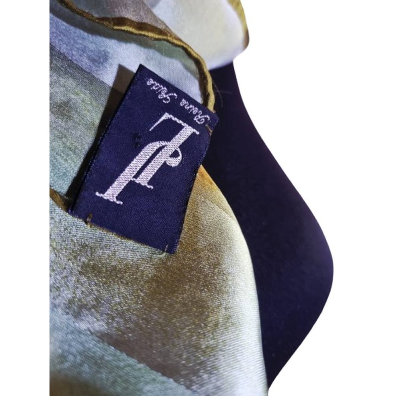 Modern festett selyem kendő Modern festett selyem kendő