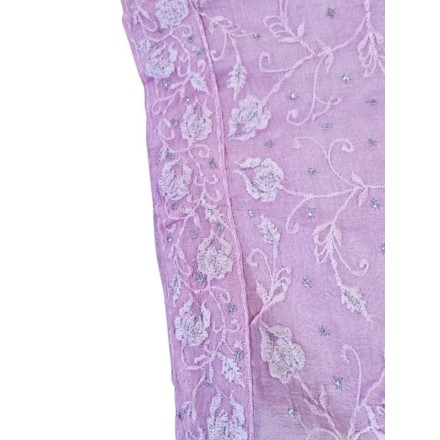 Rózsaszín hímzett indiai ruha – nőies és elegáns viselet
