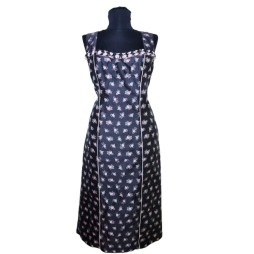 Mothwurf népviseleti divat ruha – elegancia alpesi harmóniában Mothwurf népviseleti divat ruha – elegancia alpesi harmóniában