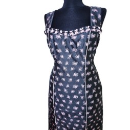 Mothwurf népviseleti divat ruha – elegancia alpesi harmóniában Mothwurf népviseleti divat ruha – elegancia alpesi harmóniában