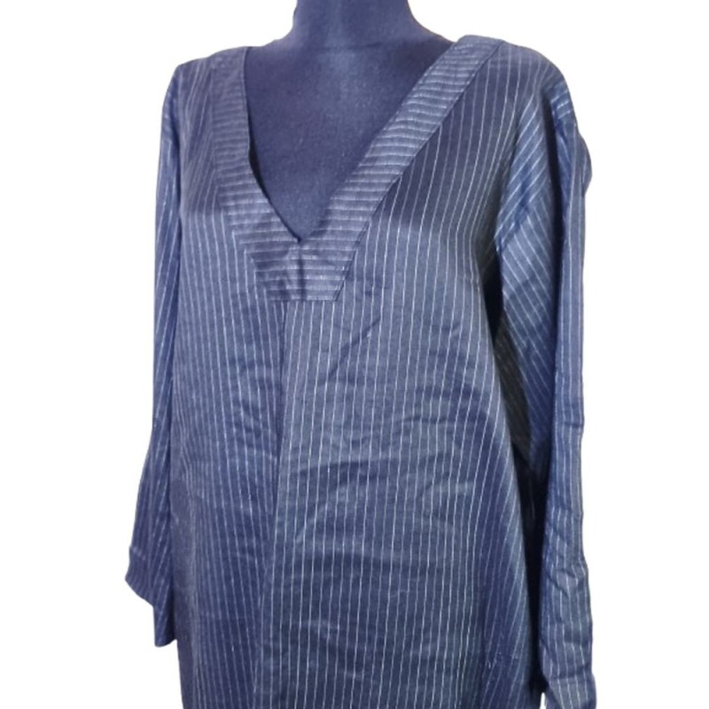 Fekete csíkos abaya – klasszikus, elegáns, kevert szálas anyagból Fekete csíkos abaya – klasszikus, elegáns, kevert szálas anyagból