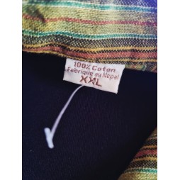 Zöld csíkos nepáli pamut felső – természetes harmónia Zöld csíkos nepáli pamut felső – természetes harmónia