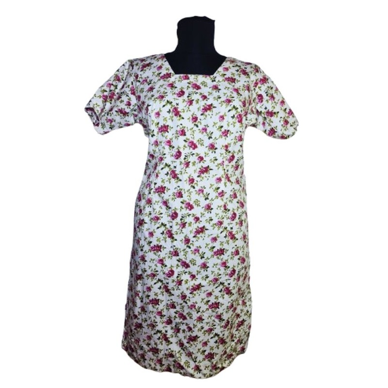 Fehér virágmintás pamut felső Fehér virágmintás pamut felső