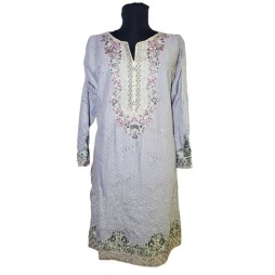 Rózsakert ragyogása – hímzett indiai pamut felső Rózsakert ragyogása – hímzett indiai pamut felső