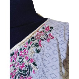 Rózsakert ragyogása – hímzett indiai pamut felső Rózsakert ragyogása – hímzett indiai pamut felső