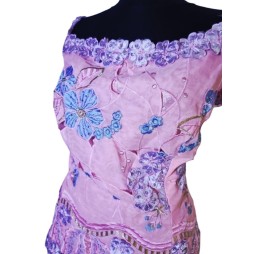 Afrikai virágvarázs – hímzett gyöngyös felső Afrikai virágvarázs – hímzett gyöngyös felső