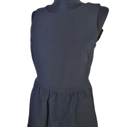 Letisztult vonalak mentén – Mango női ruha