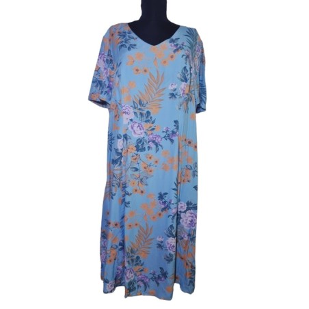 Világos kék virágmintás egyberuha